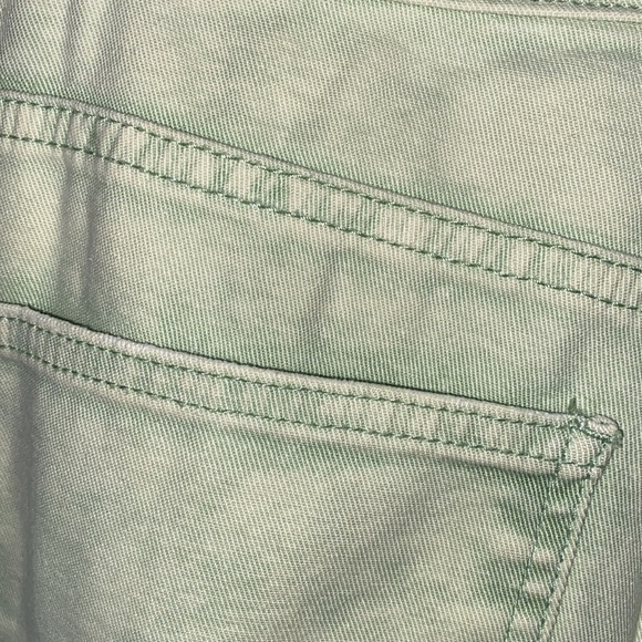 Kut From The Kloth Pastel Green Acid Wash Rachel Mom Jeans - NWT - Size 4 - Picture 15 of 15